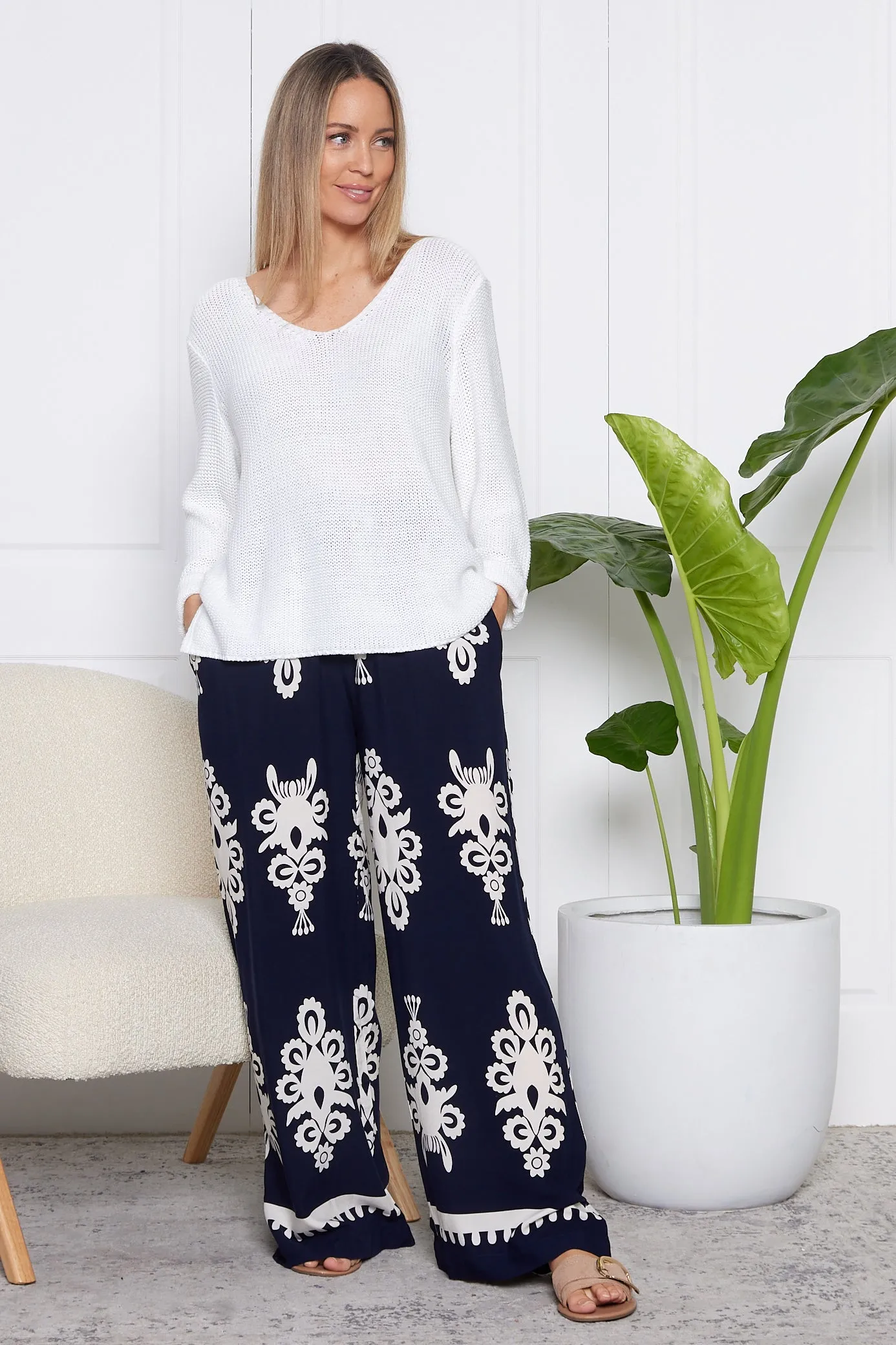 Karishma Pants - Navy/White