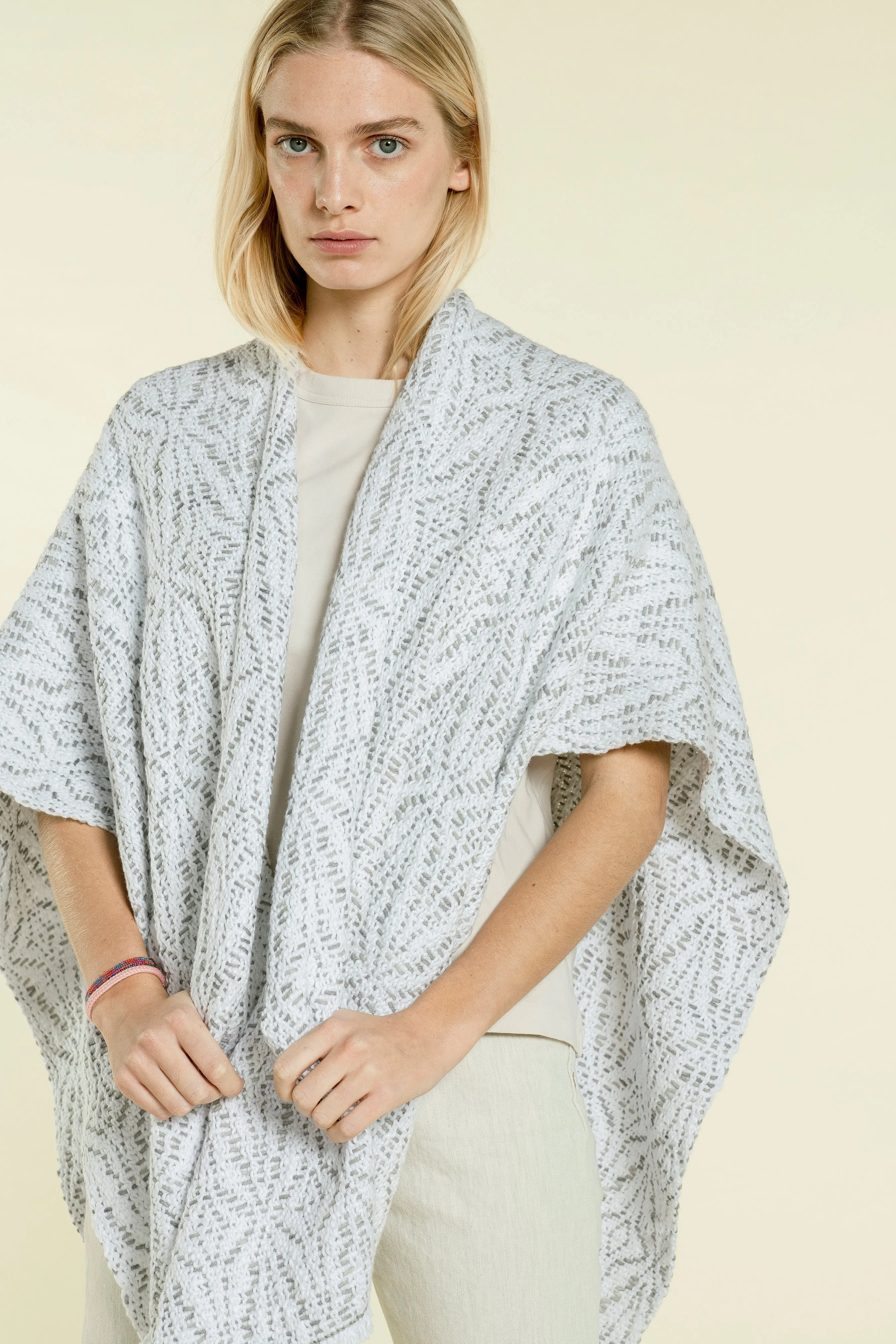 Oversized Cape Ava, Summer Chalk